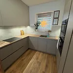La Petite Maison