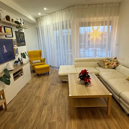 La Petite Maison * ポプラト